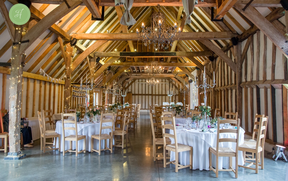 128_southend-barns-chichester-wedding-venue-adorlee-photographer